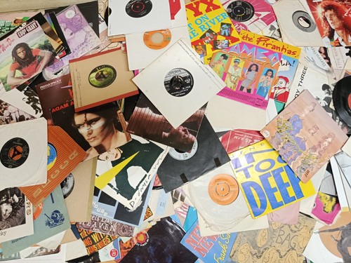 Vinyl records singles - 20,